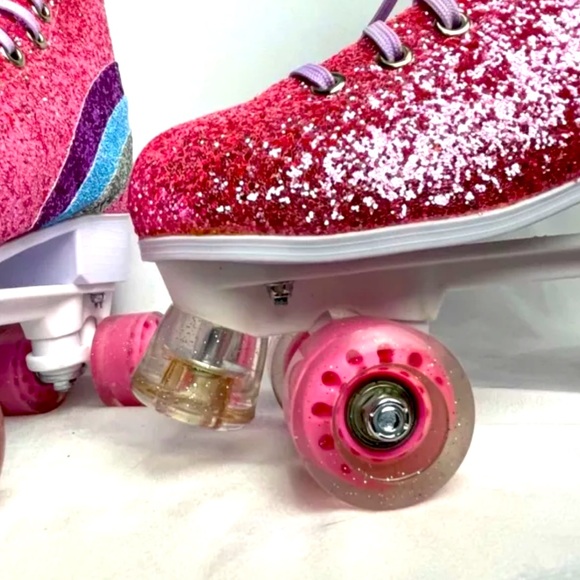 Sugar Thrillz Pink Glitter Rainbow Roller Skates with Extra Derby Laces Size 10M - Picture 4 of 9